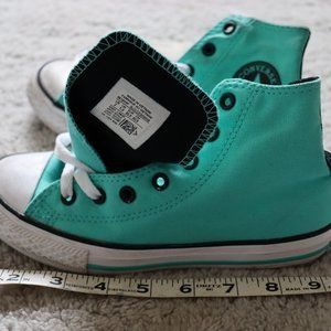Converse High Top Turquoise  Girls Size 2